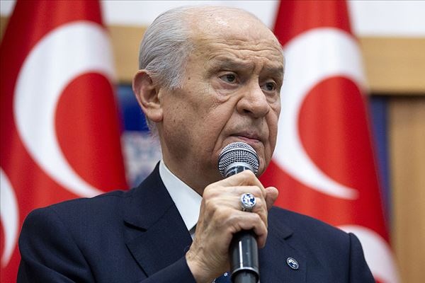 Bahçeli'den İzlanda açıklaması