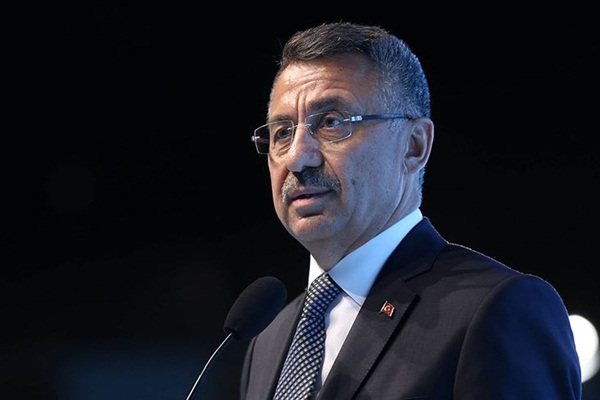 Oktay: Devletlerin FETÖ gibi örgütlerle bağlantısı olanların iş sözleşmelerini feshetmesi doğal