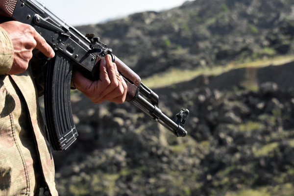 İçişleri Bakanlığı açıkladı: 2 terörist etkisiz hale getirildi