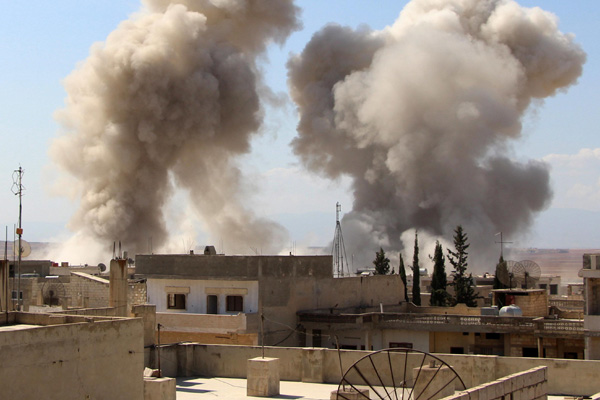 İdlib'de saldırılar nedeniyle cuma namazı kılınamadı