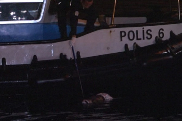 İstanbul Boğazı’nda çocuk cesedi bulundu