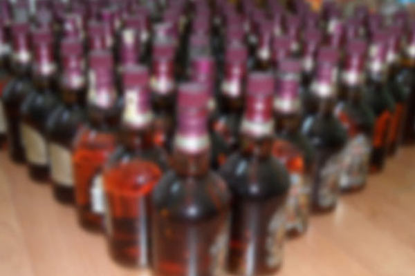 Gebze'de sahte içki operasyonu