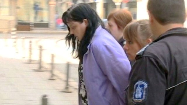 Hemşire bebeği dövdü, ısırdı