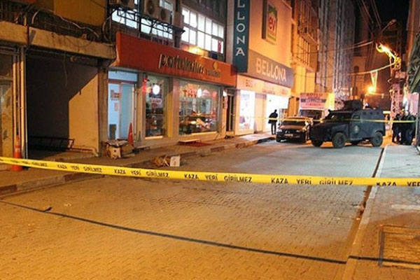 Çantada bomba düzeneği bulundu