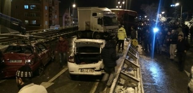 40 araç birbirine girdi!