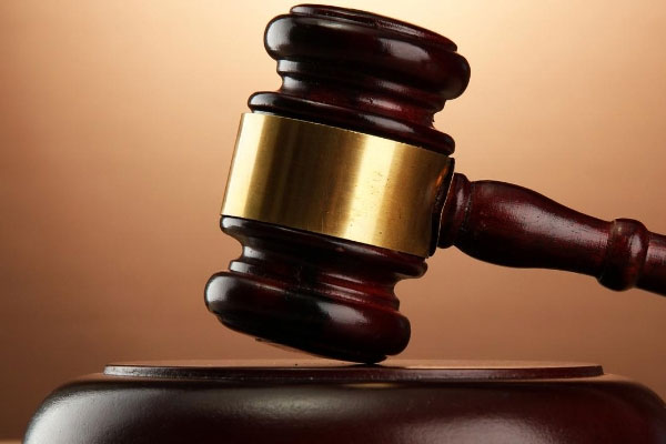 Polis müdürlerine yurt dışı yasağı