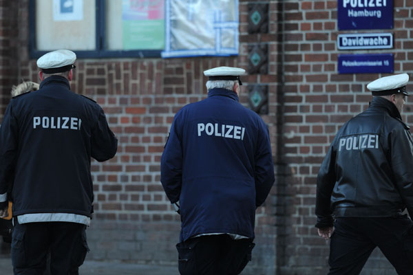 Almanya'da güvenlik alarmı verildi