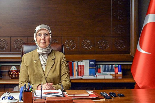 Bakan'dan 'çocuklara şiddet' mesajı