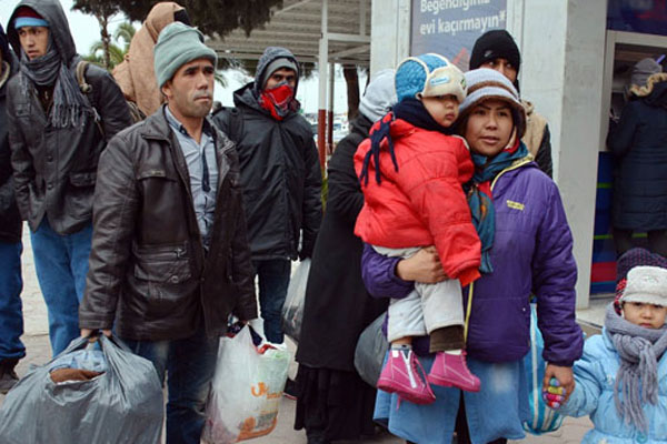 Mülteciler son anda kurtarıldı