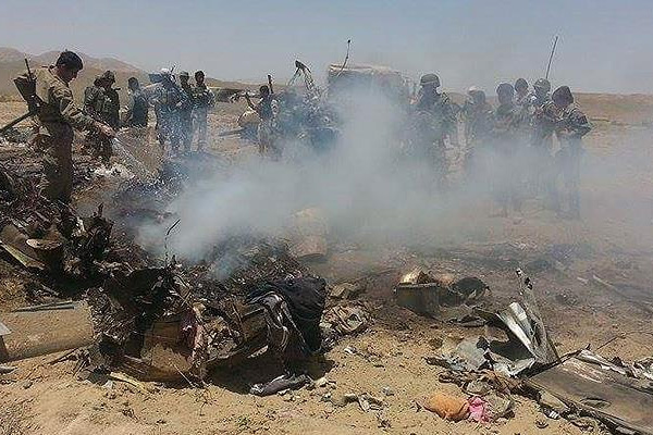 Afganistan’da askeri helikopter düştü: 3 ölü