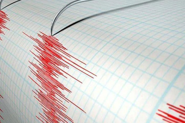 Hindistan'da 6.7 şiddetinde deprem