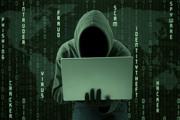 Valilik hesabını çalıp tatil verdiler