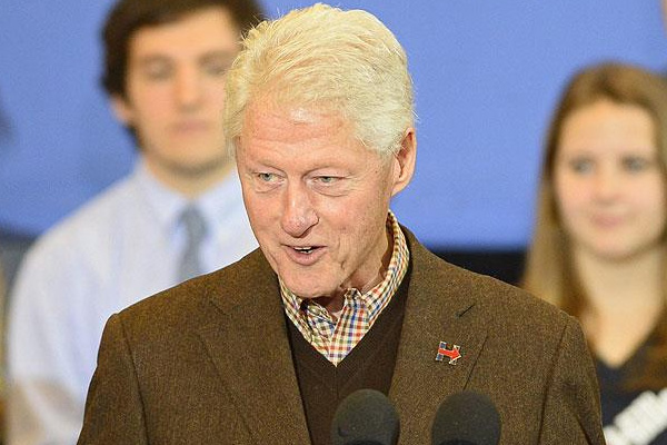 Bill Clinton seçim meydanlarına indi