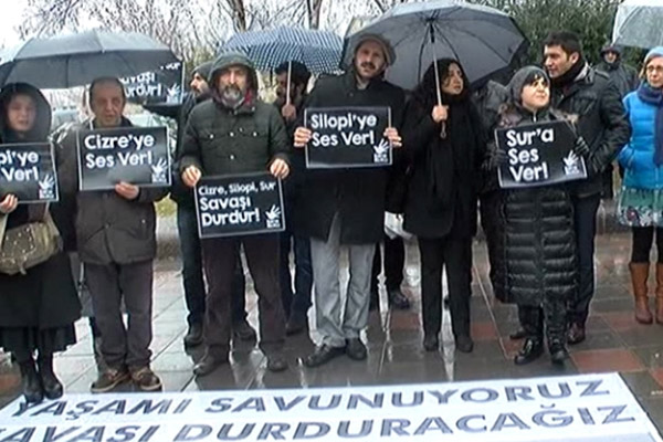 Meclis önünde ’sokağa çıkma yasağı’ protestosu