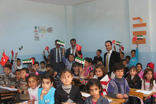 Suriyeliler için Reyhanlı'ya okul