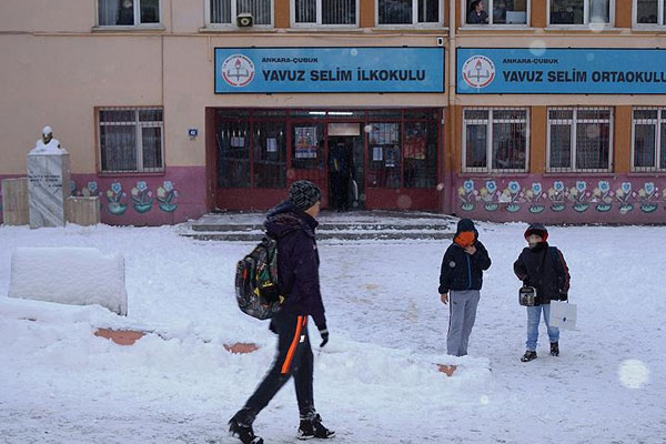 Eğitime kar tatili