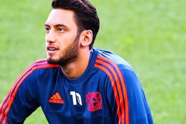 Milli futbolcu-motosikletçi arasında Whatsapp krizi