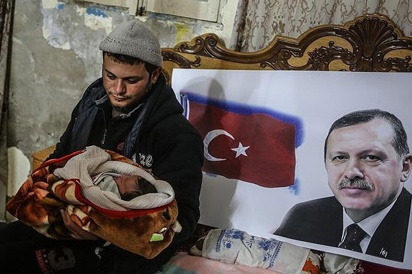 Gazzeli bebeğe Erdoğan ismi