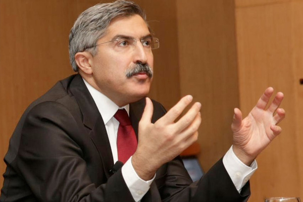 Gece yarısı bakan yardımcılığına atandı