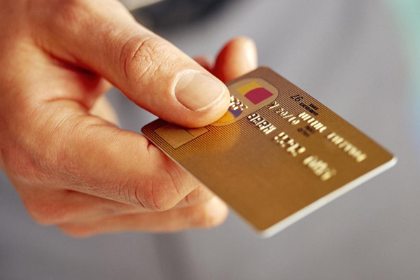 Yılbaşında kartlarla 11 milyar TL harcandı