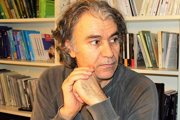 'PYD rejimin istediğini yapıyor'