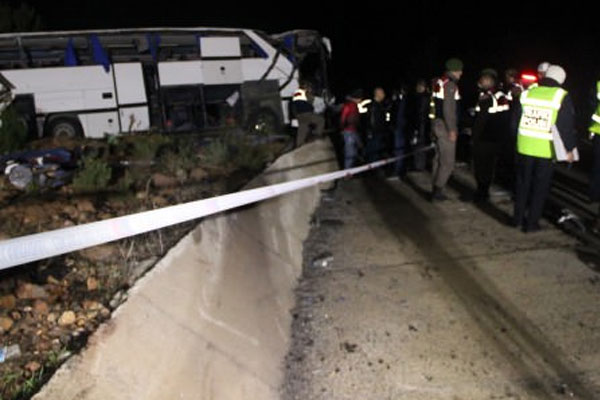 Göçmenler karada da ölüyor