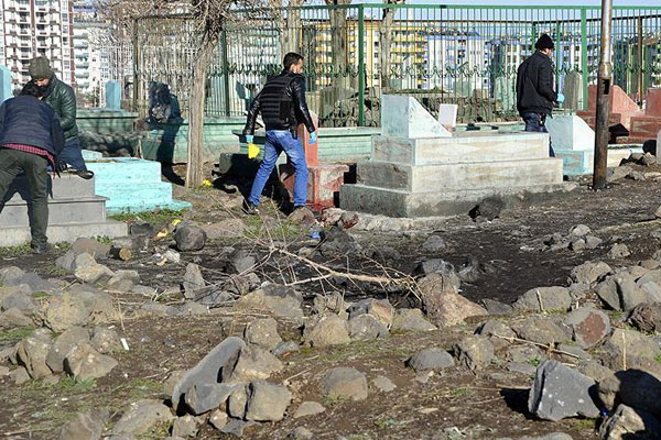 El yapımı patlayıcı 2 çocuğu yaraladı