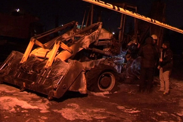 Yenikapı’da iş makinesi yandı