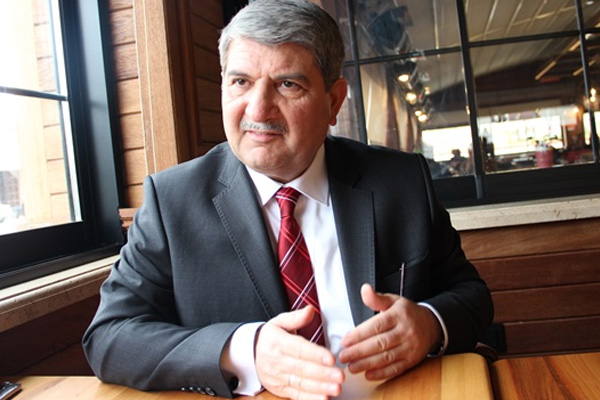 'İran bölgeye ihanet ediyor'