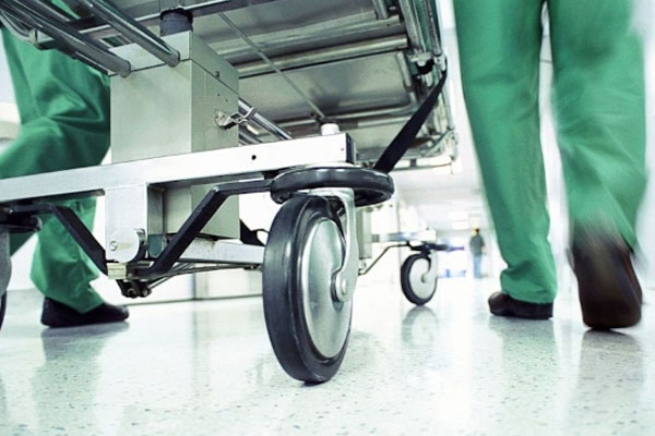 Demiryolu inşaatında göçük: 3 yaralı