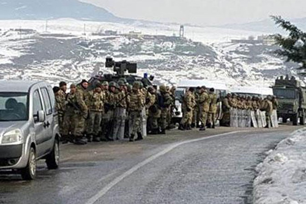 Şırnak’a gitmek isteyen konvoya izin çıkmadı