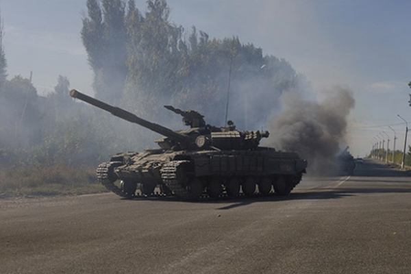 'Donbas bölgesinde 33 Rus tankı var'