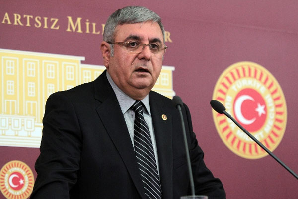 Metiner: CHP’lilerin yaptığı eşkıyalık