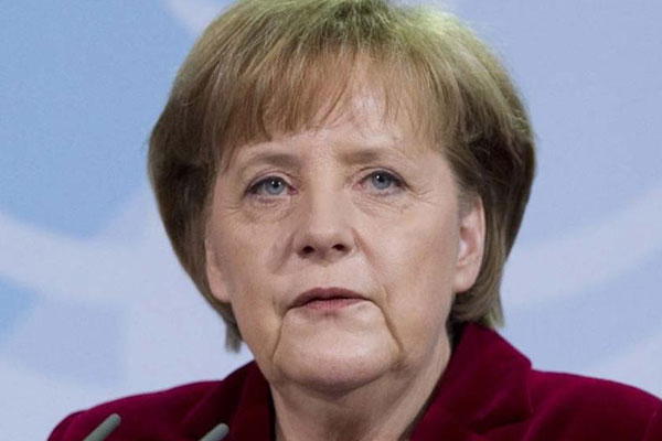 Merkel: Terör çirkin yüzünü İstanbul’da gösterdi