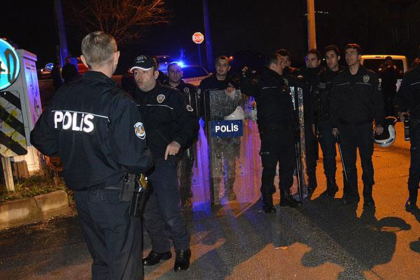 Bursa'da uyuşturucu satıcılarına saldırı