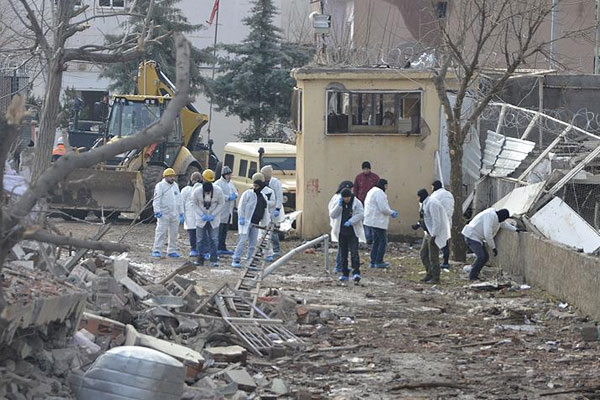Diyarbakır'daki saldırıyla ilgili 2 gözaltı
