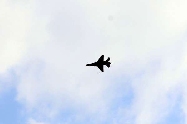 Türk jetine Ege’de Yunan tacizi