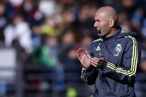 Zidane Madrid'e pahalıya patladı