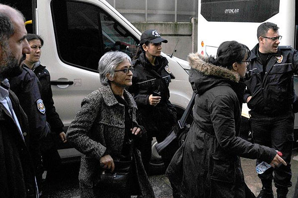 18 akademisyen adliyeye sevk edildi