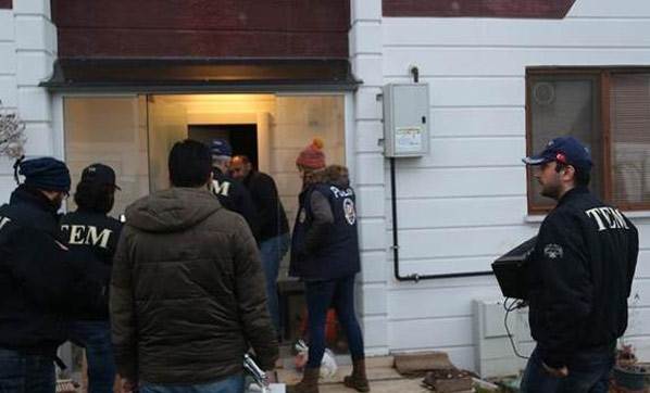 Akademisyenler serbest bırakıldı!