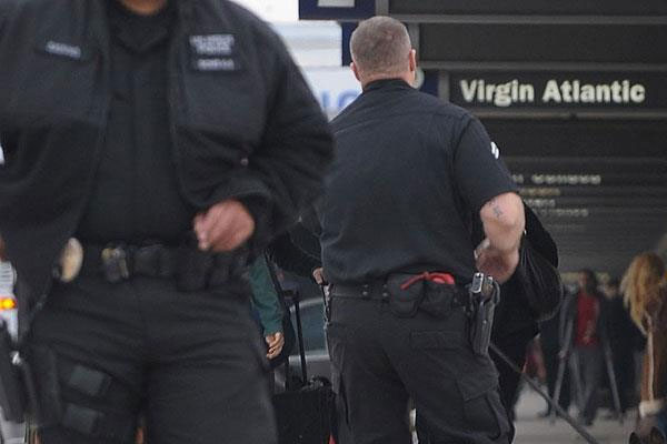 Müslüman milletvekilinin sorgulanmasına tepki