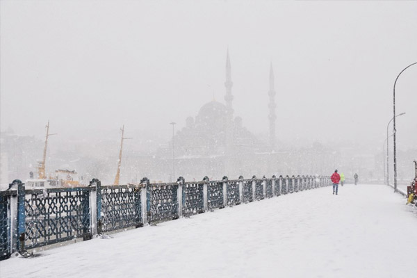 Önce lodos, sonra karlı hava geliyor