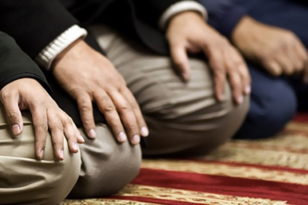 Kanada’da yakılan mescit yeniden ibadete açıldı