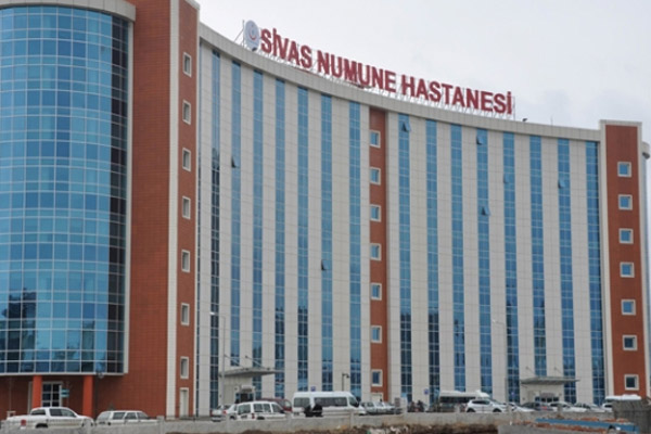 Lodos 15 kişiyi hastanelik etti