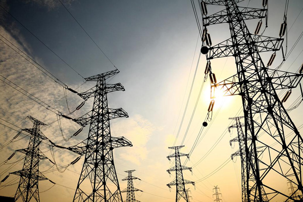 Elektrikte yüzde 250 zam yalanlaması