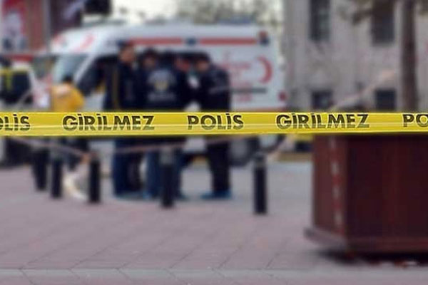 2 kardeş evde ölü bulundu