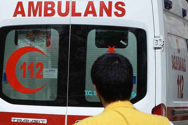 Ambulans işçi servisi çıktı