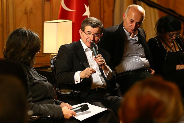 Davutoğlu: Türkiye’ye kriz ihraç edilmiştir
