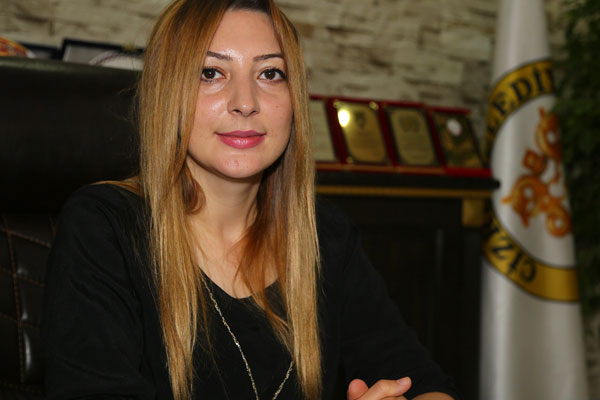 Leyla İmret gözaltına alındı