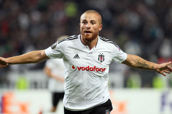 Beşiktaş'tan Gökhan Töre açıklaması